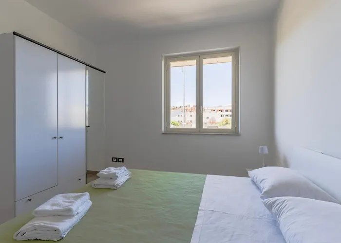 アパート Cariddi *